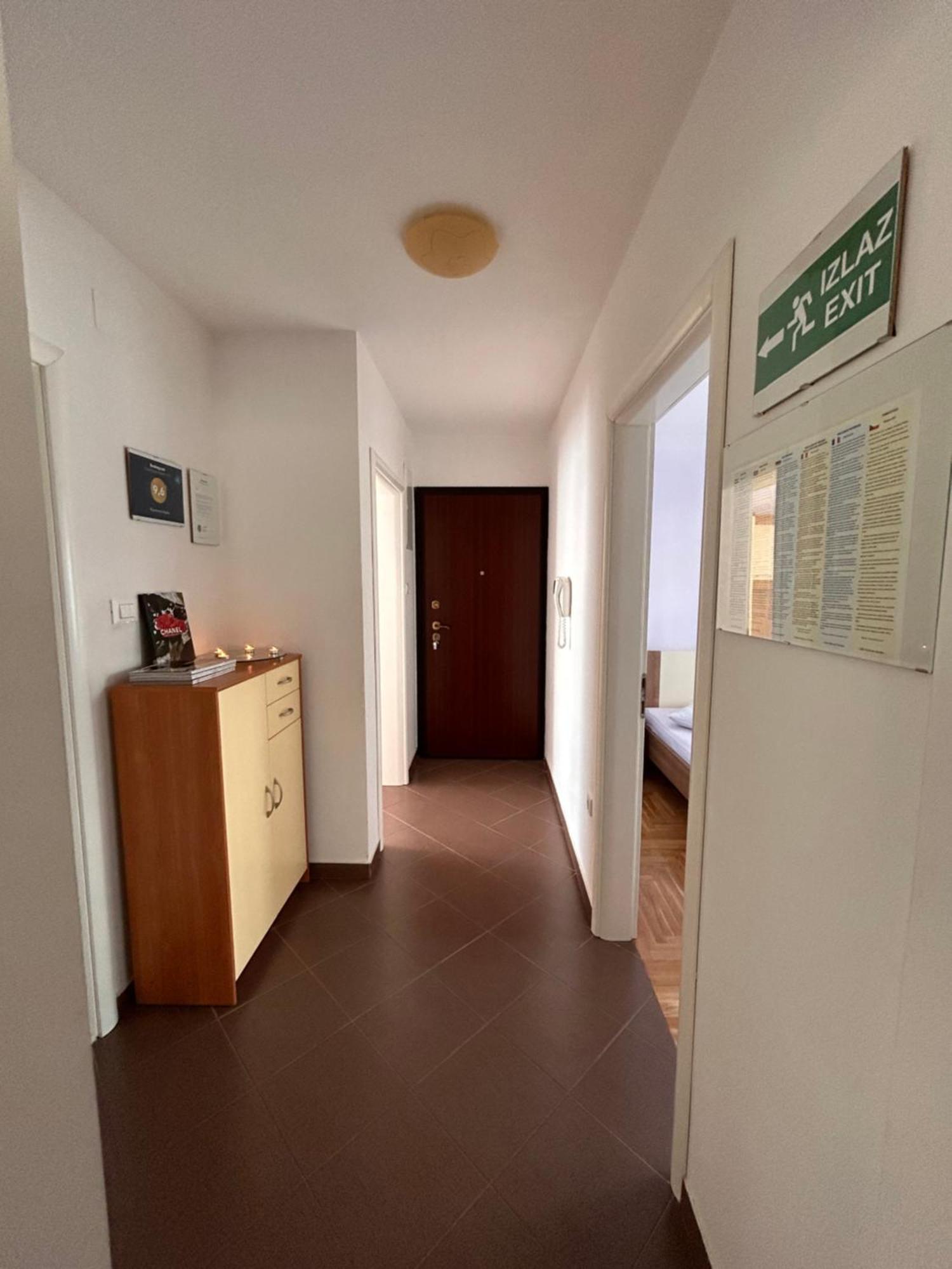 Apartment Agata Trogir Eksteriør bilde